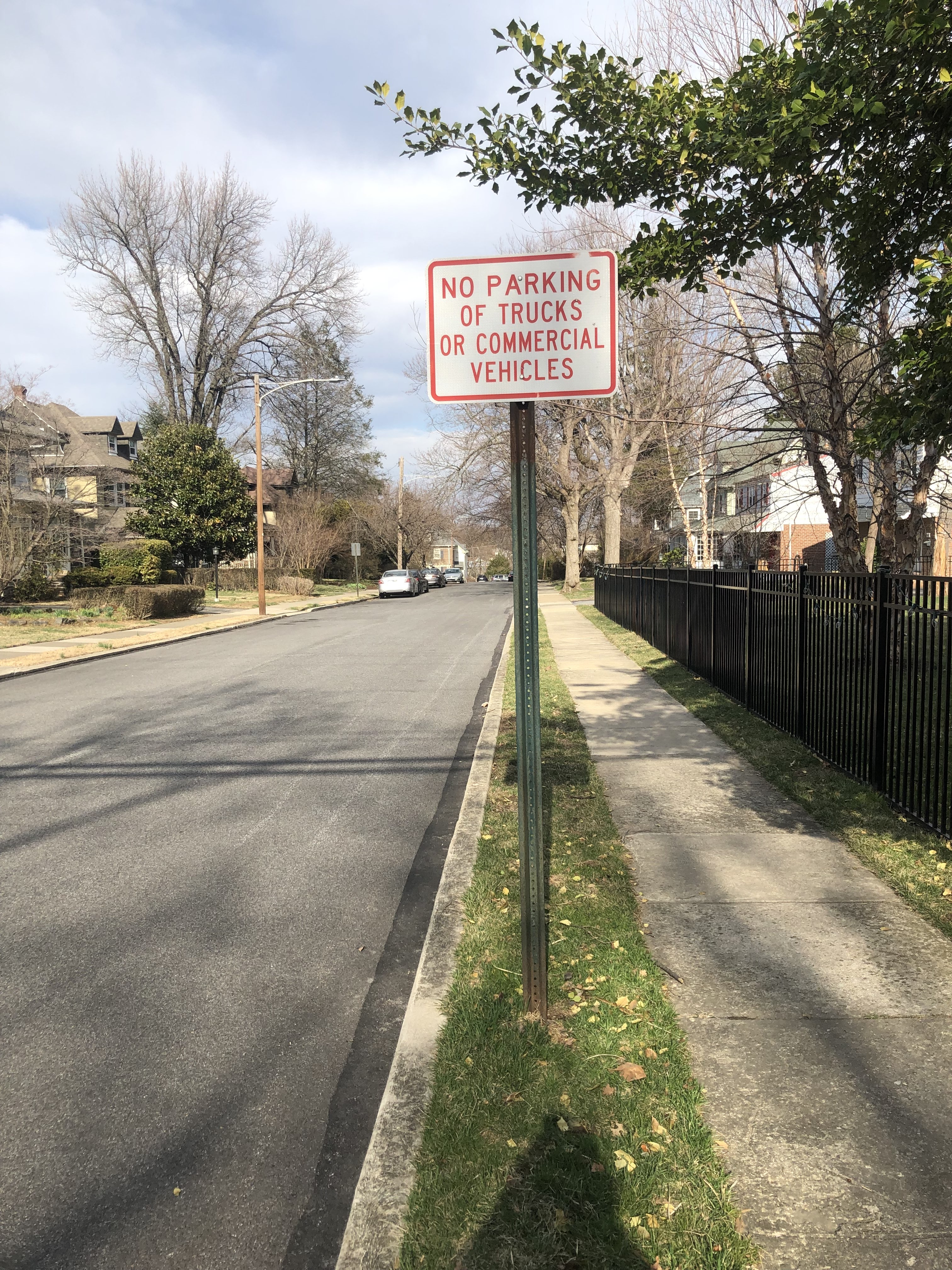 No Parking Commercial Vehicles